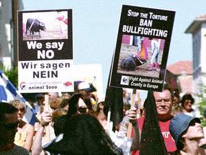 Demo Fr&eacute;jus 2005